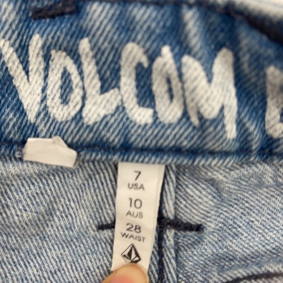 VOLCOM Stoned Short Rolled Denim Shorts - Picture 9 of 9